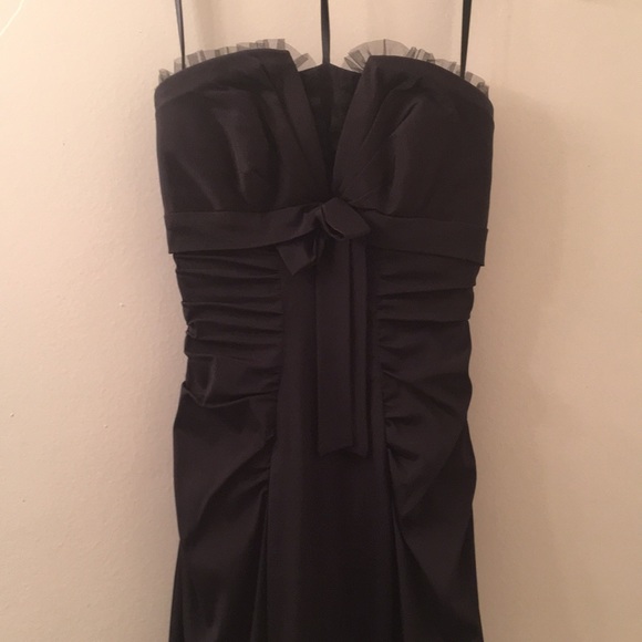 Black Caché Mermaid Gown - Picture 3 of 5